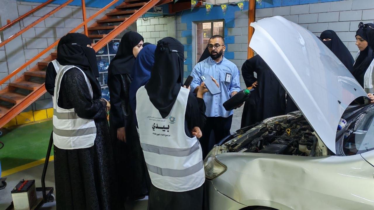 بالشراكة المجتمعية.. «صناعي الدمام» يؤهل 80 فتاة في مجالات تقنية ومهنية