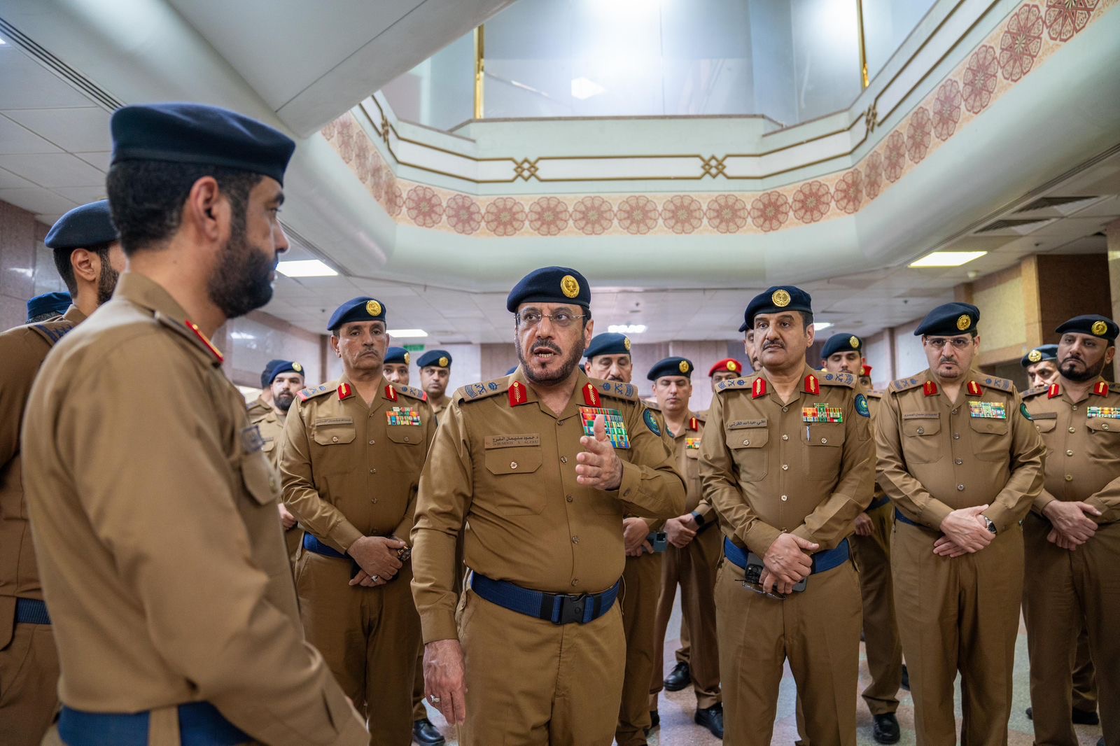 *اللواء الفرج يقف على أعمال الدفاع المدني بالمدينة المنورة*