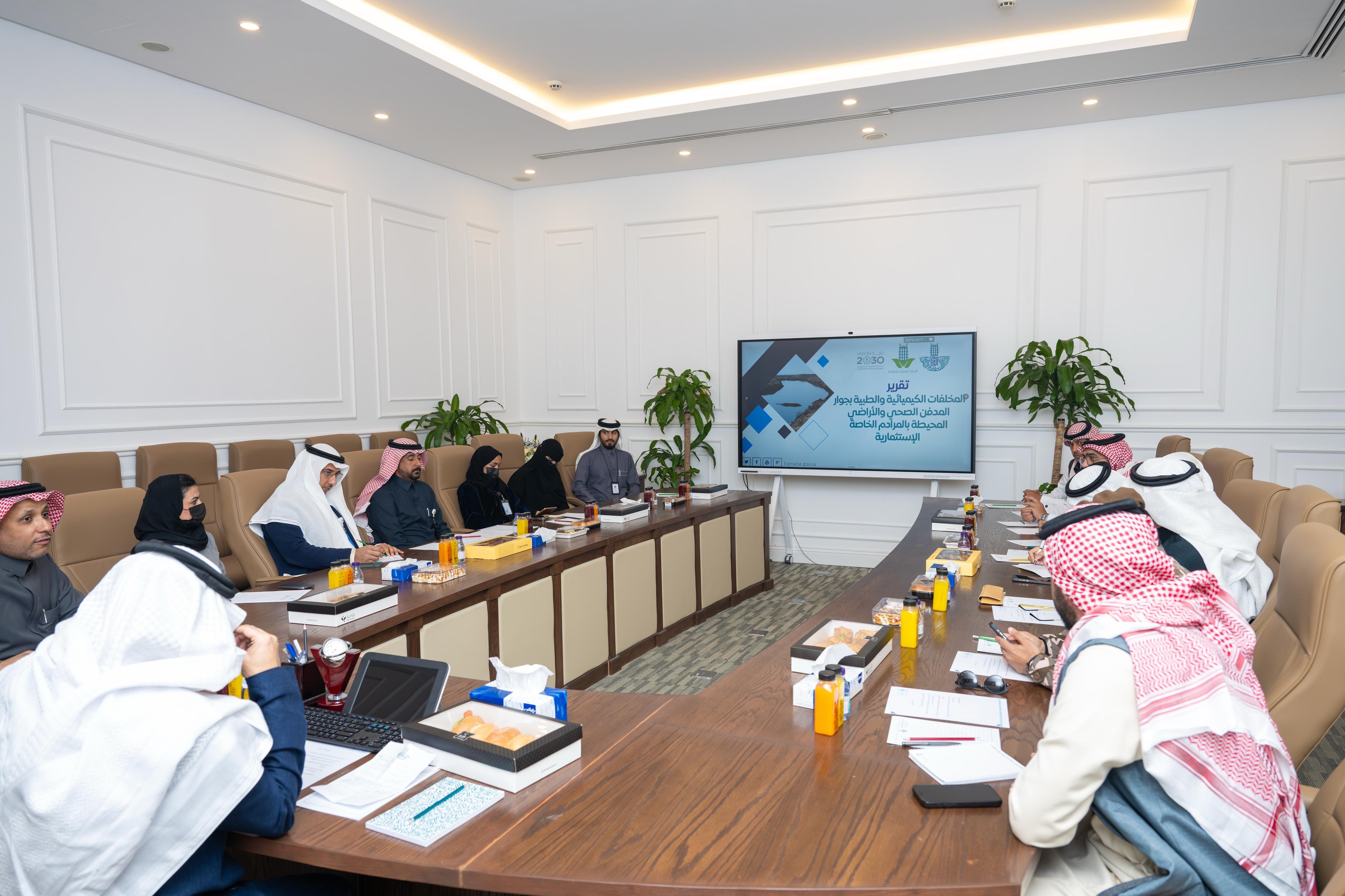 أمانة الشرقية تناقش مع الجهات الحكومية عدد من المحاور في الشأن البيئي وتعزيز الاستدامة البيئية