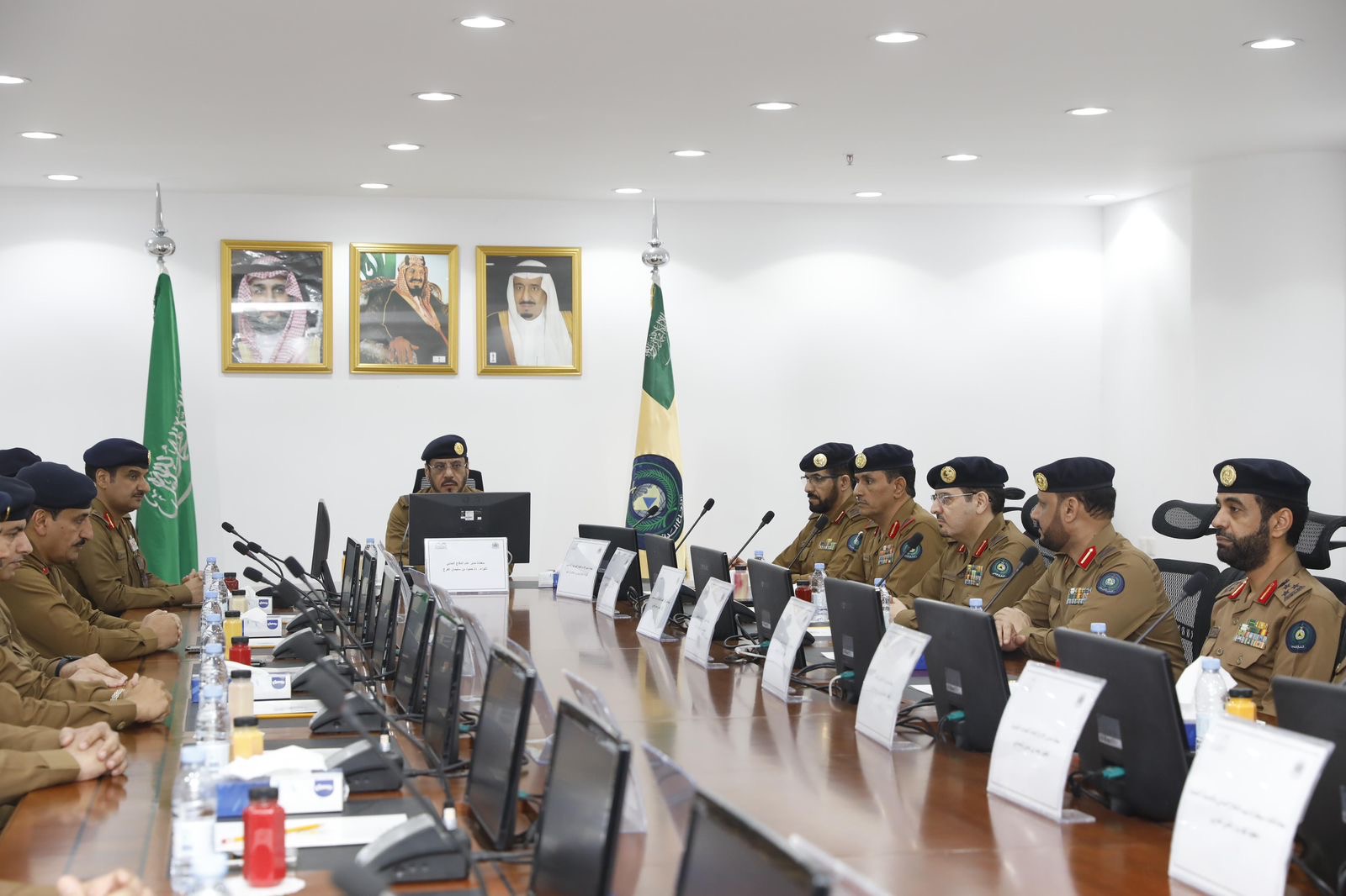 *اللواء الفرج يقف على أعمال الدفاع المدني بالمدينة المنورة*