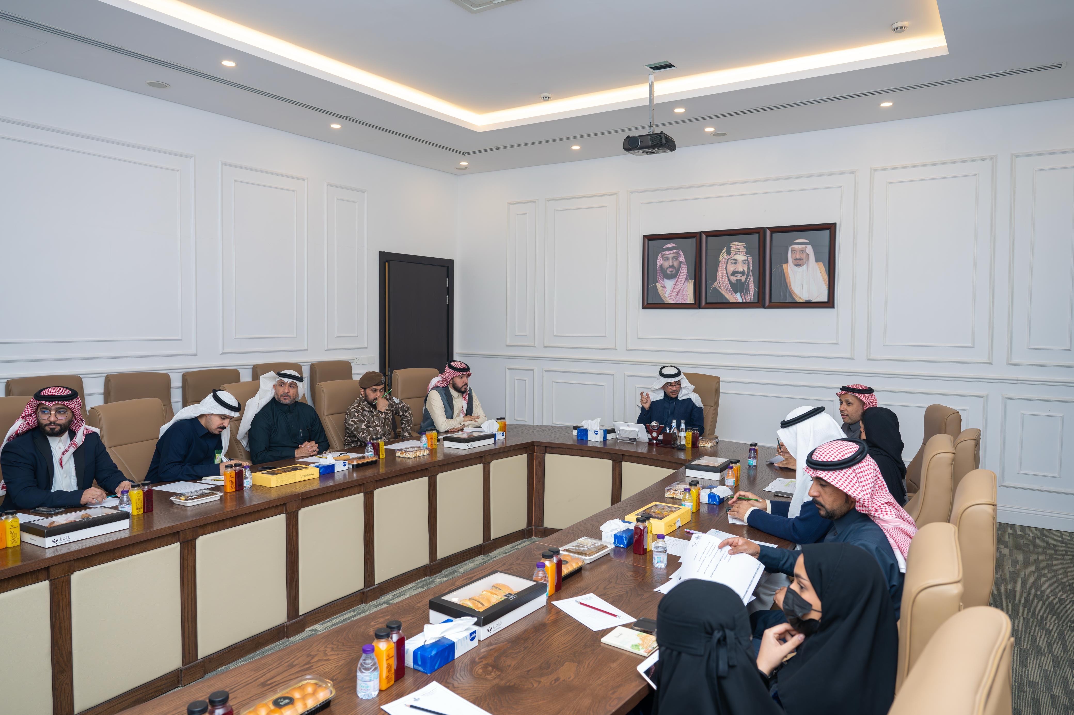 أمانة الشرقية تناقش مع الجهات الحكومية عدد من المحاور في الشأن البيئي وتعزيز الاستدامة البيئية
