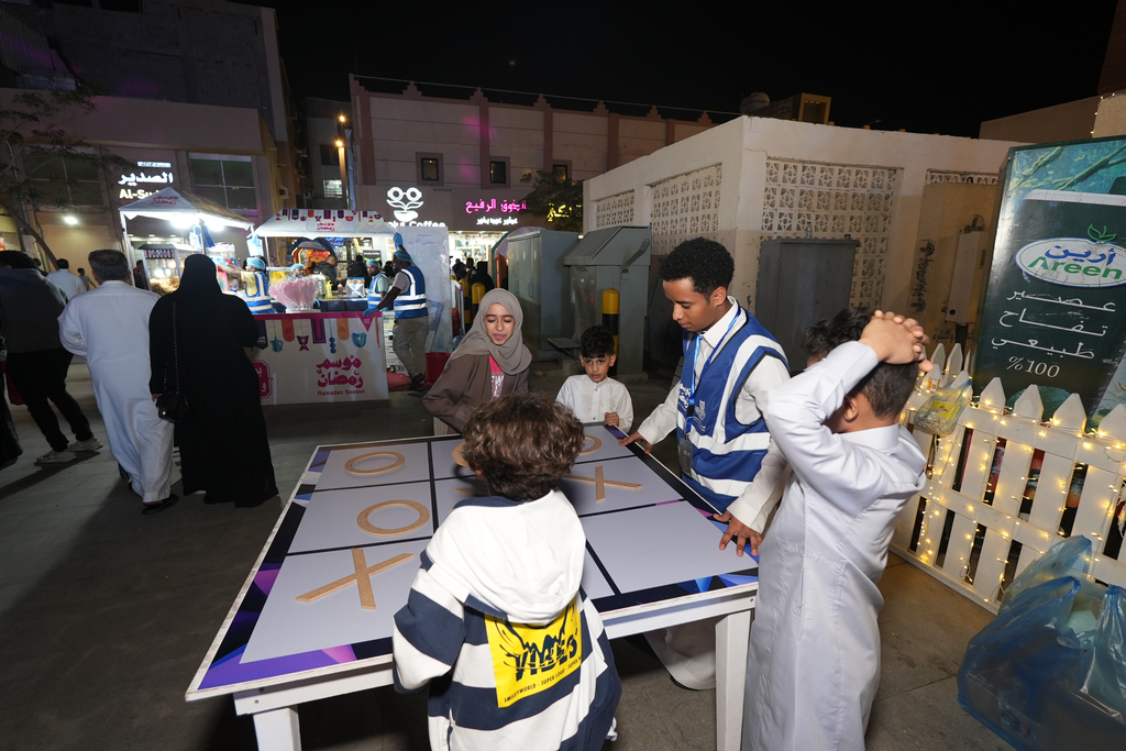 * مهرجان أيام سوق الحب 4 يشهد حضور أكثر من 25 ألف زائر في يومه الرابع.