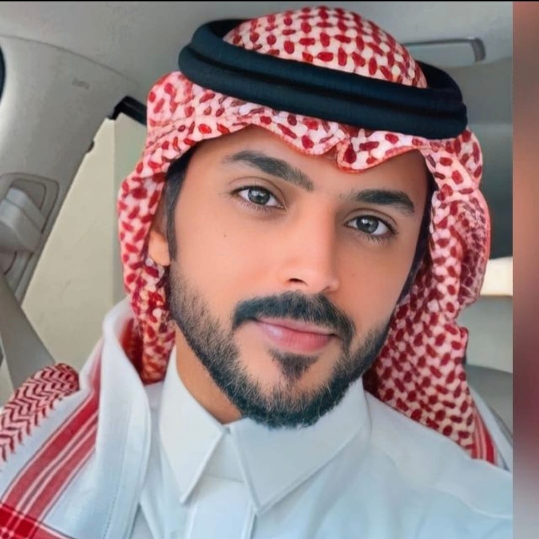 الفنان عبدالعزيز الفيصل ينهي تصوير فيلمه السينمائي الأول هجير 
