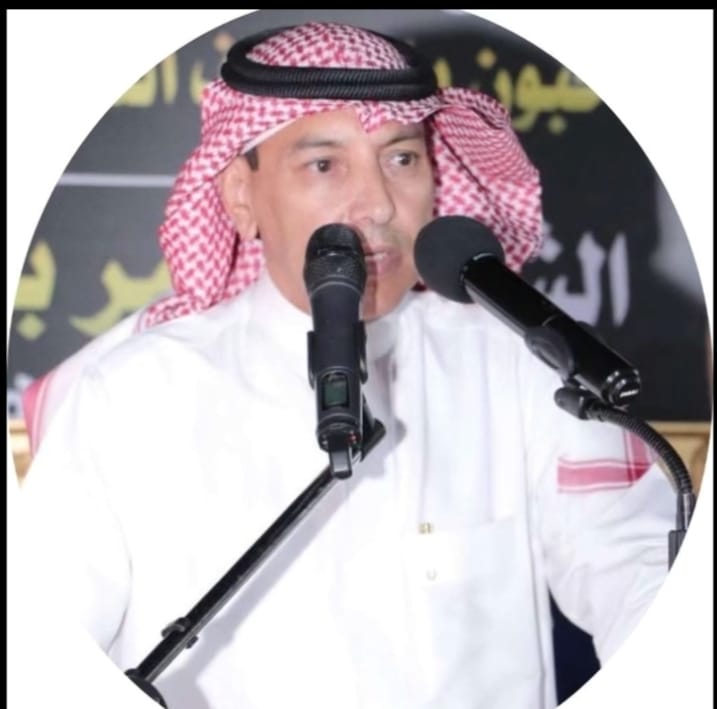 {ياالمستشار اللي على العز وقفتك} 