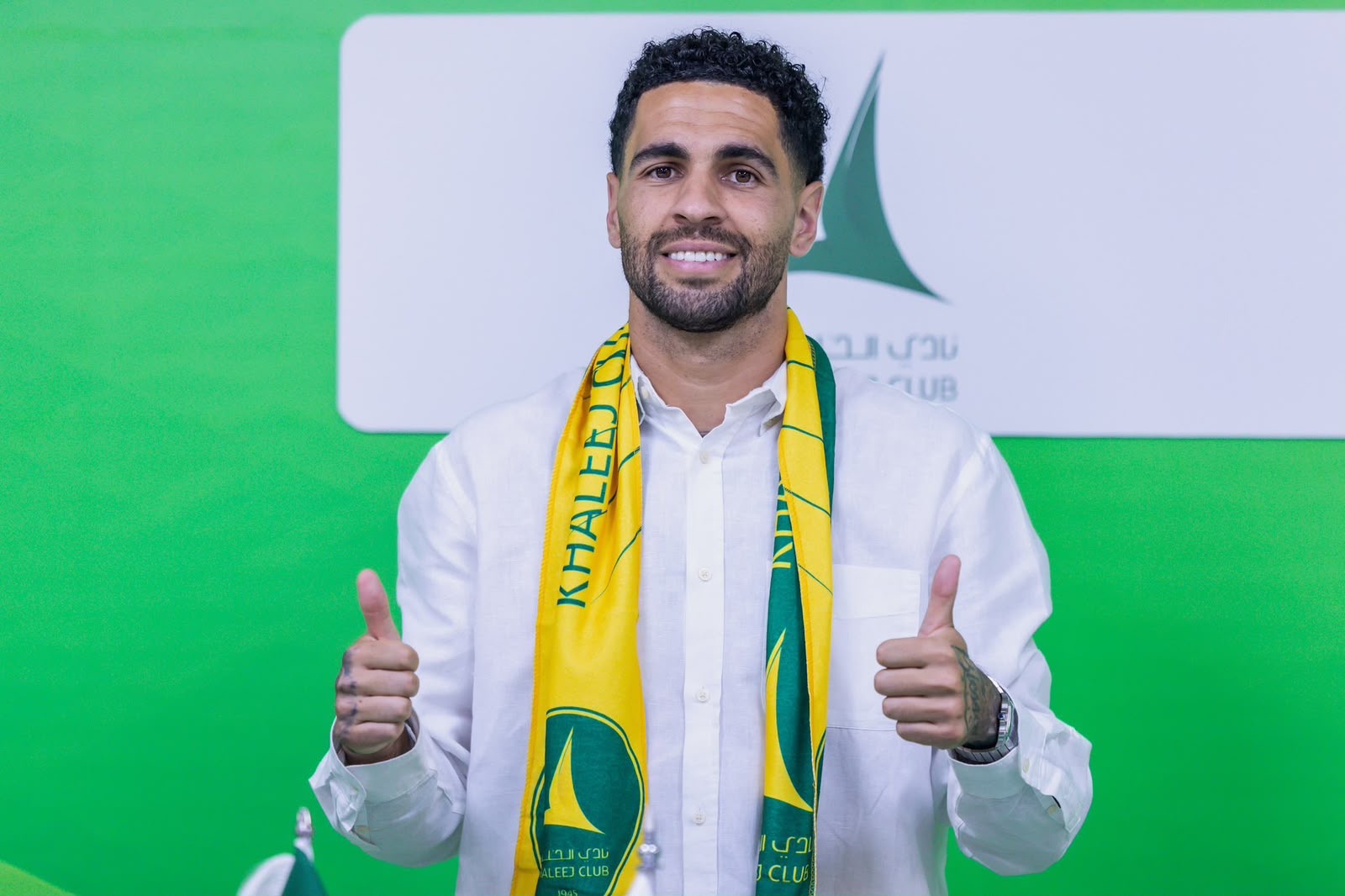 الخليج يوقّع مع عمر ماسكاريل