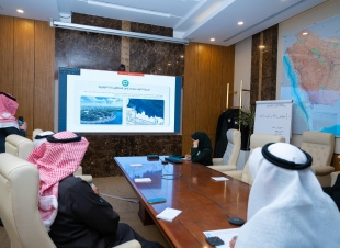 أمين الشرقية يرأس اجتماع خطة معالجة التشوه البصري بالمنطقة