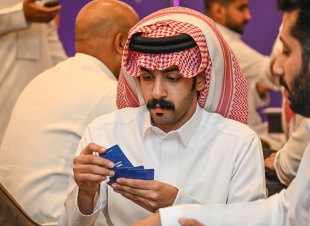 بطولة البلوت في شاطئ نصف القمر